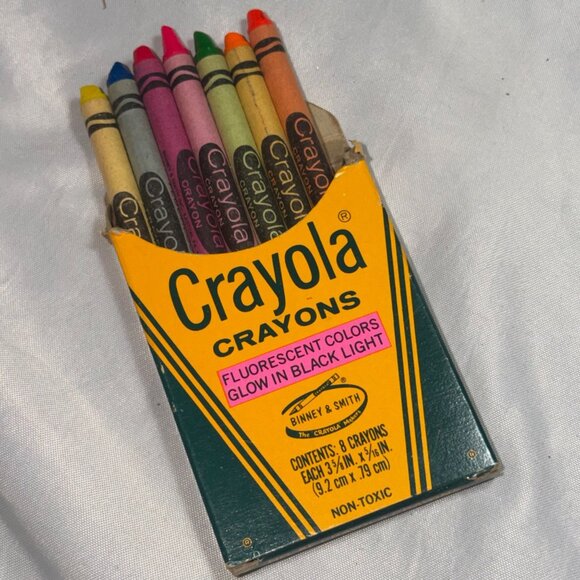 Crayola Crayon Fluorescent 8 Count Vintage No. 8F - Picture 6 of 10